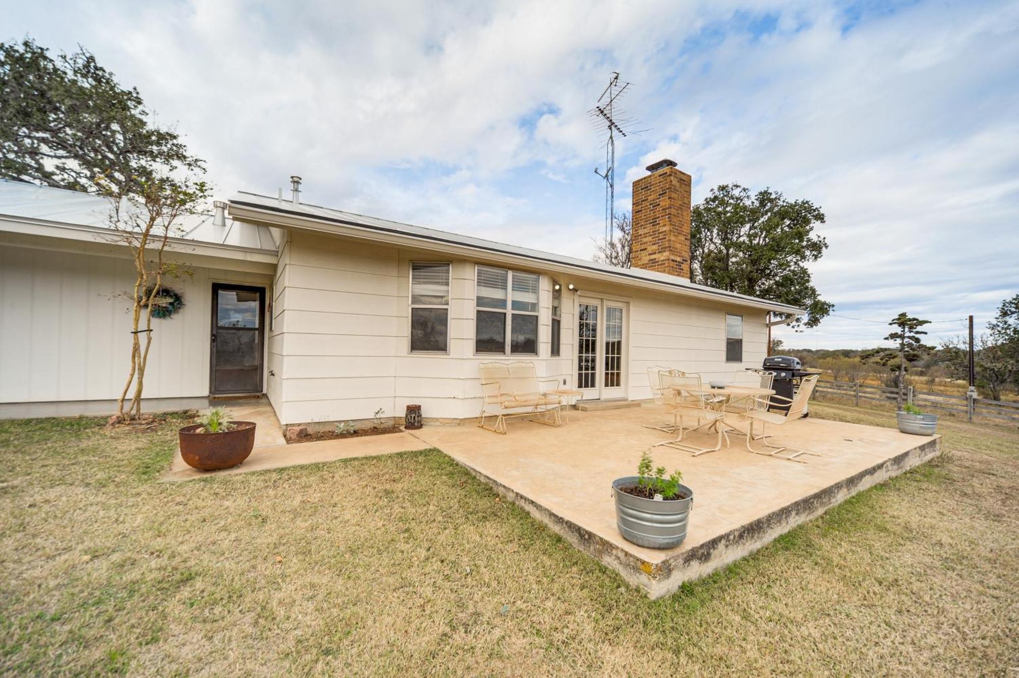 Historic Hoffmann Ranch Haus Near Wineries! Villa Fredericksburg Bagian luar foto